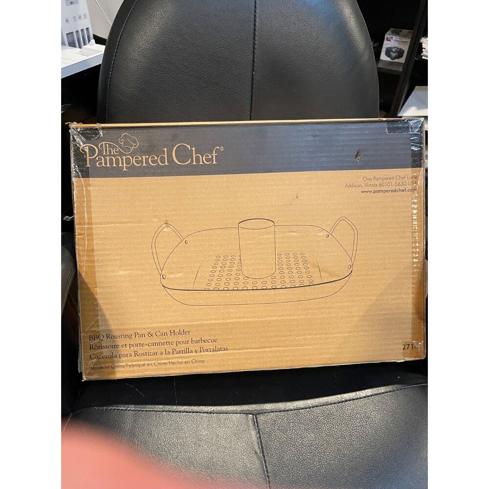 Pampered Chef BBQ Roasting Pan Beer Can Chicken Holder #2714 NIB